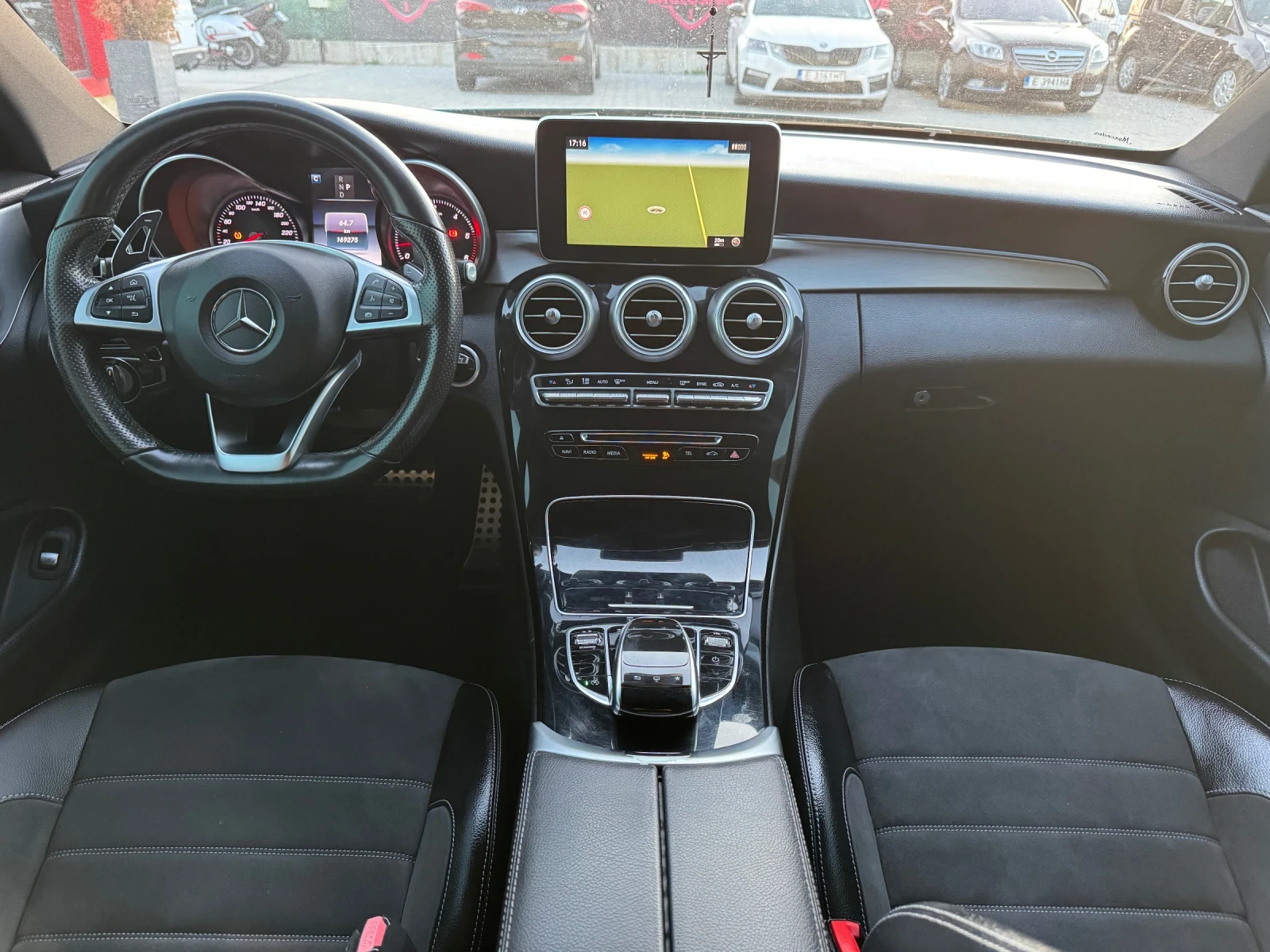 Mercedes-Benz C 220 C220D AMG EURO-6, снимка 11 - Автомобили и джипове - 53851557