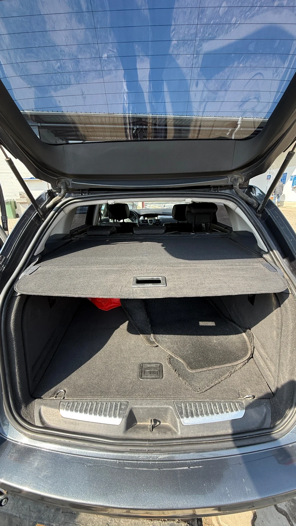 Renault Laguna 4control 2.0 DCI, снимка 13 - Автомобили и джипове - 53874203