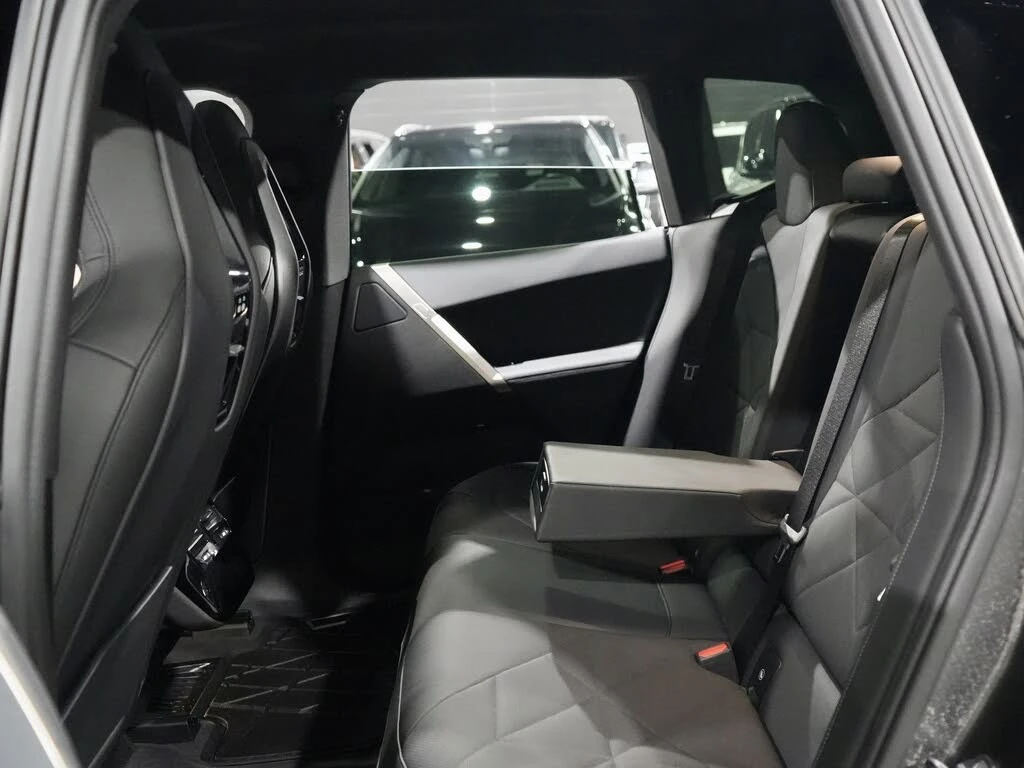 BMW iX xDrive* АвтоКредит* (ЦЕНА ДО БГ), снимка 8 - Автомобили и джипове - 54031172