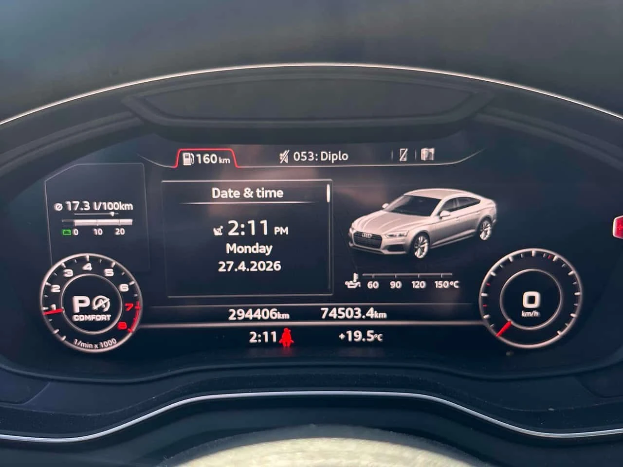 Audi A5 Technik/S LINE/Дистроник/360/Подгрев/Гуми+ Джанти, снимка 7 - Автомобили и джипове - 54335807