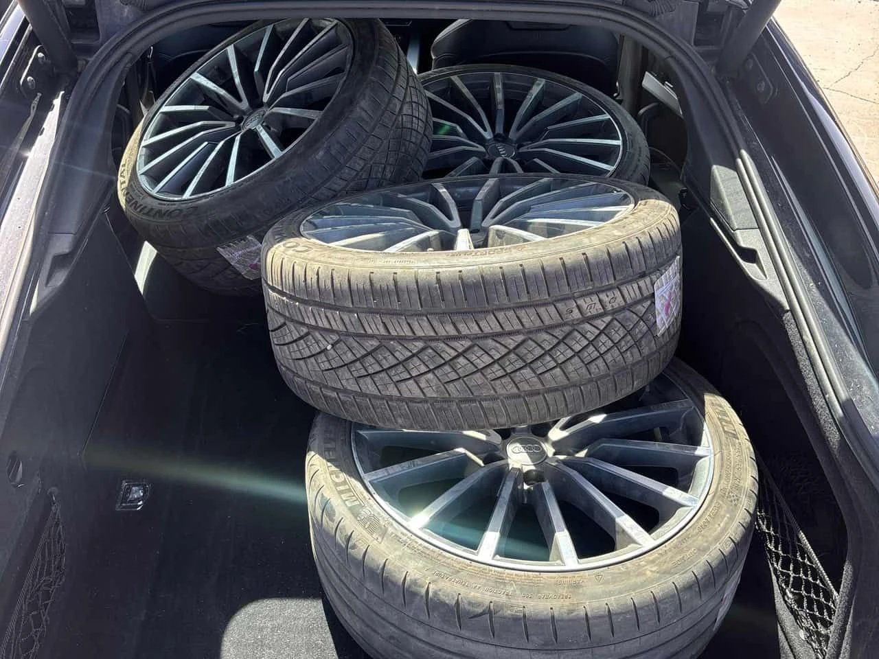 Audi A5 Technik/S LINE/Дистроник/360/Подгрев/Гуми+ Джанти, снимка 12 - Автомобили и джипове - 54335807