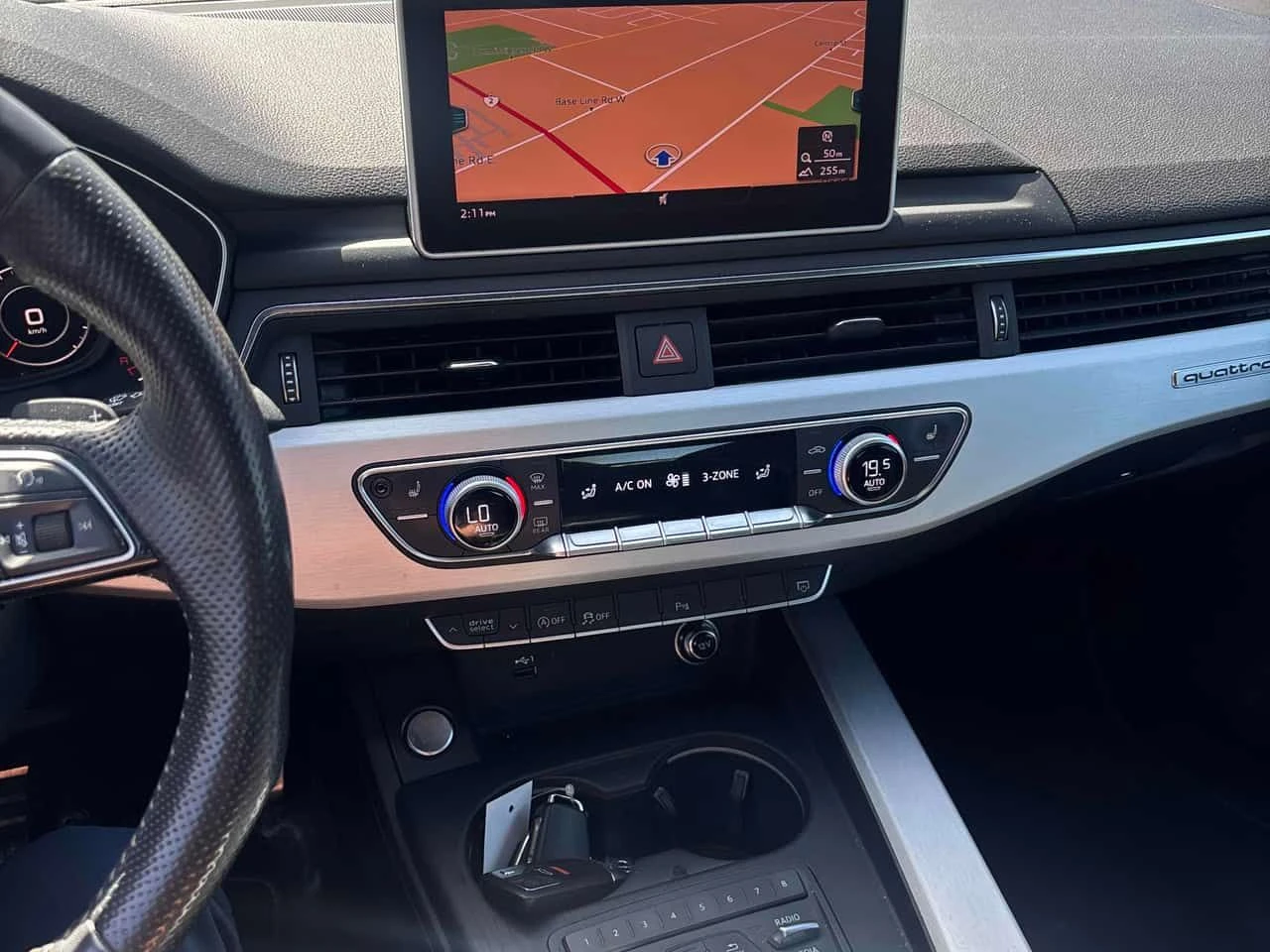 Audi A5 Technik/S LINE/Дистроник/360/Подгрев/Гуми+ Джанти, снимка 8 - Автомобили и джипове - 54335807