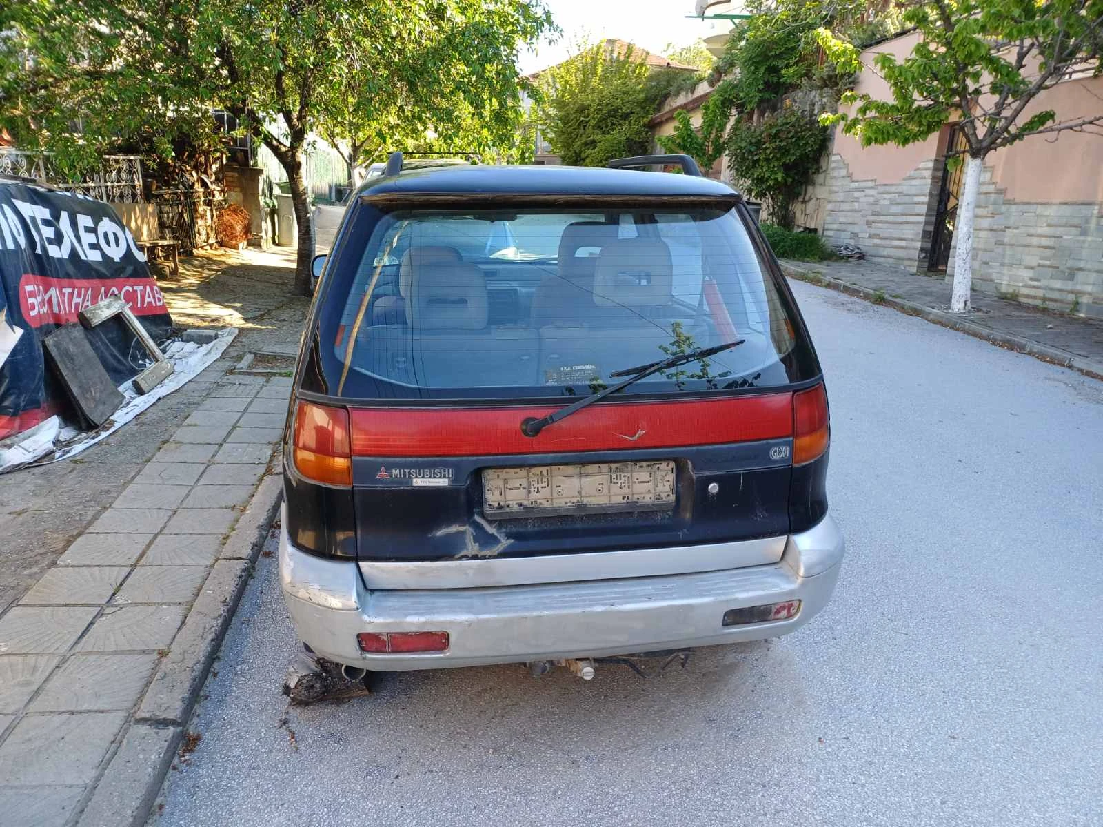 Mitsubishi Space runner, снимка 2 - Автомобили и джипове - 54464138