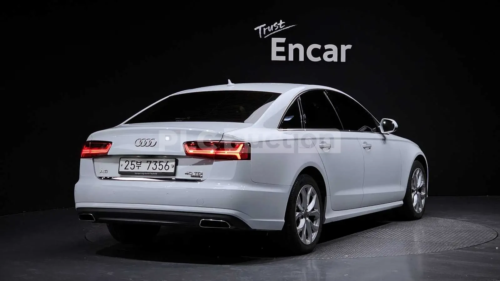 Audi A6 40TDI QUATTRO| HEAD-UP| ПАМЕТ| ПАНОРАМА| , снимка 2 - Автомобили и джипове - 54848451
