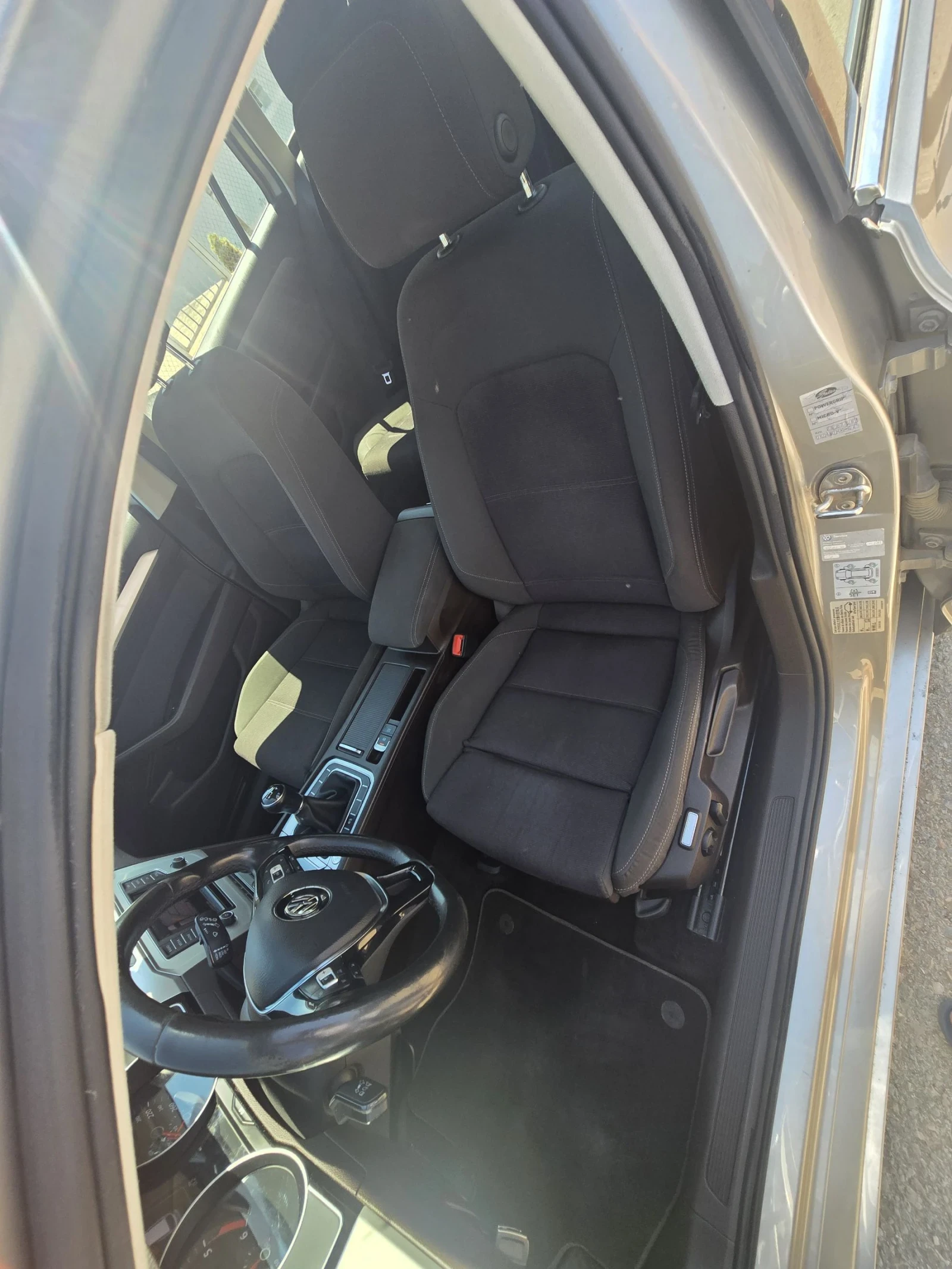 VW Passat Variant , снимка 8 - Автомобили и джипове - 55436423