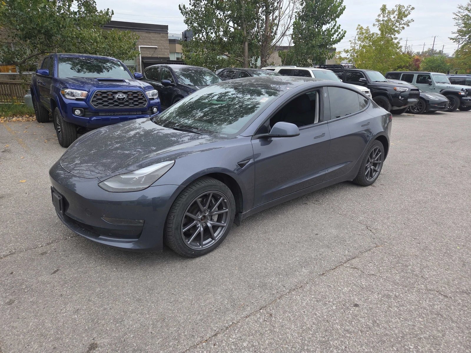 Tesla Model 3 LONG RANGE 