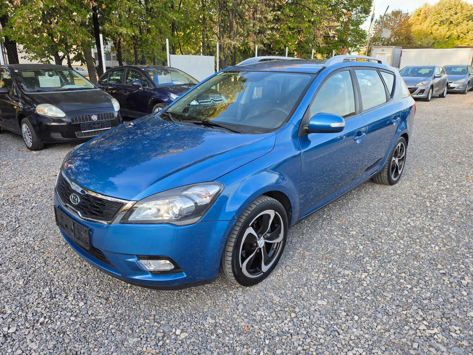 Kia Ceed 1.6CRDI 116кс, снимка 7 - Автомобили и джипове - 56583672