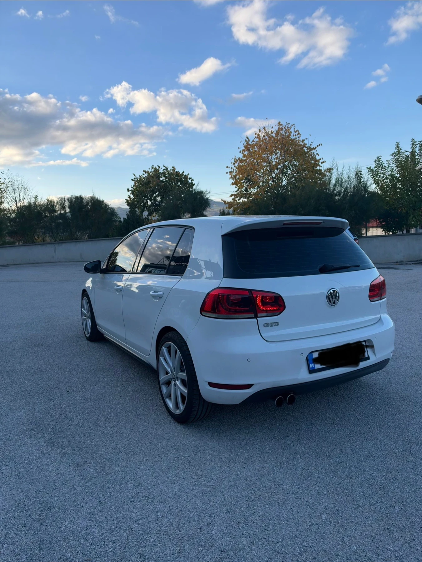 VW Golf, снимка 5 - Автомобили и джипове - 56651588