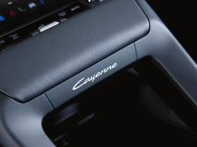 Porsche Cayenne ELECTRIC * NEW 2026* BOSE PANORAMA SPORT-CHRONO 36, снимка 11