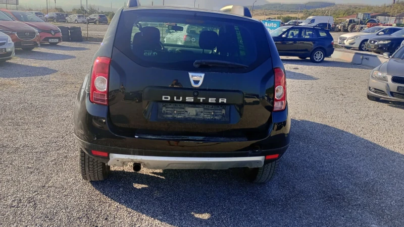 Dacia Duster 1.6i105ксА/С АГУ, снимка 5 - Автомобили и джипове - 47004317