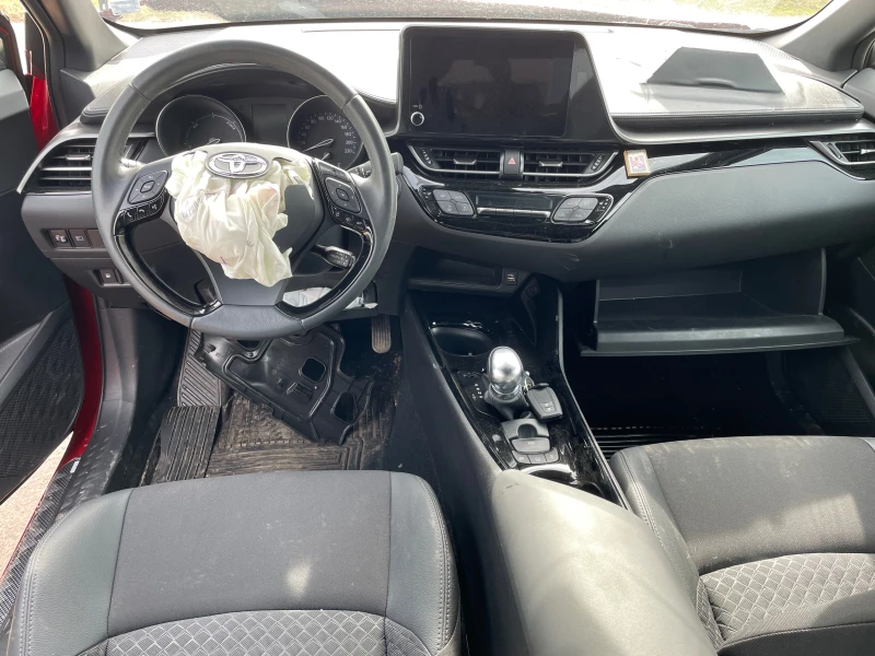 Toyota C-HR 2.0, снимка 5 - Автомобили и джипове - 49497758