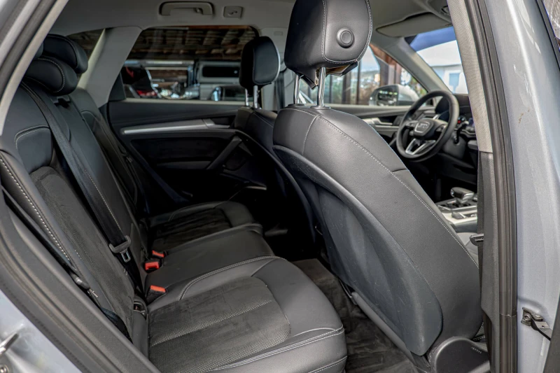 Audi Q5 2.0TDI/Quattro/Sline/Камера/, снимка 8 - Автомобили и джипове - 50415719