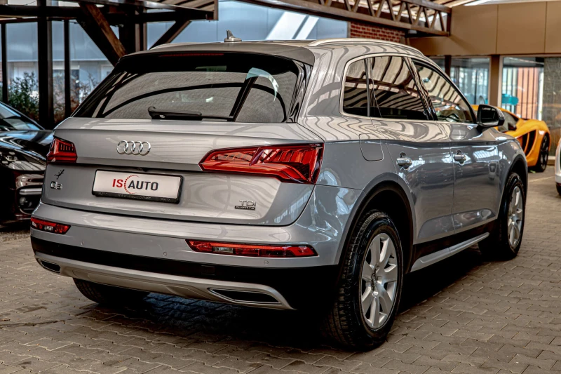 Audi Q5 2.0TDI/Quattro/Sline/Камера/, снимка 4 - Автомобили и джипове - 50415719