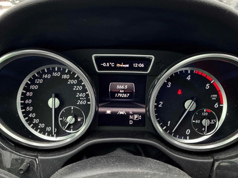 Mercedes-Benz ML 350 * BlueTEC * CARFAX * ЦЕНА ДО БГ, снимка 8 - Автомобили и джипове - 52813507