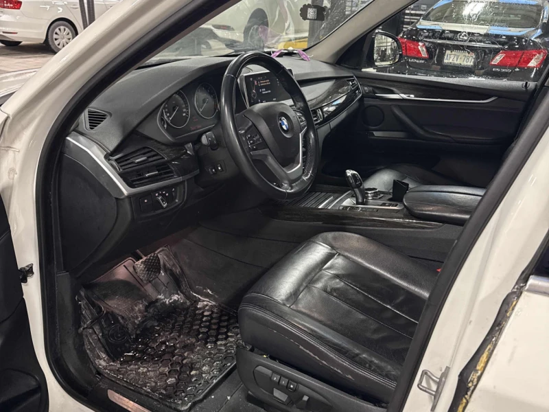 BMW X5 CARFAX* АВТОФИНАНСИРАНЕ* БЕЗ ПЪРВОНАЧАЛНА ВНОСКА* , снимка 5 - Автомобили и джипове - 52949864