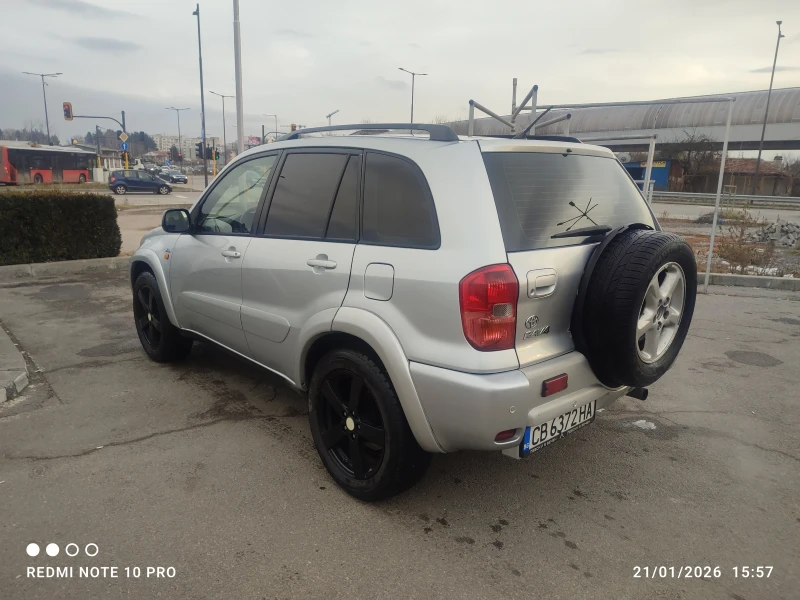 Toyota Rav4, снимка 7 - Автомобили и джипове - 53173313