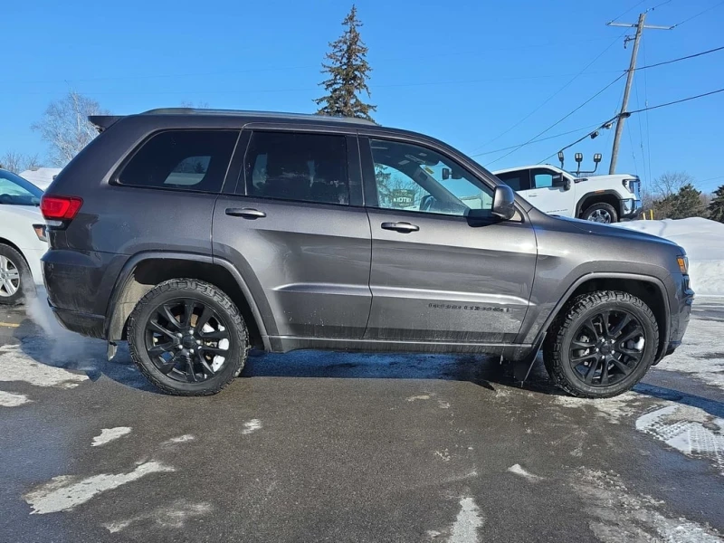Jeep Grand cherokee * Altitude * CARFAX * ЦЕНА ДО БГ, снимка 3 - Автомобили и джипове - 53307315