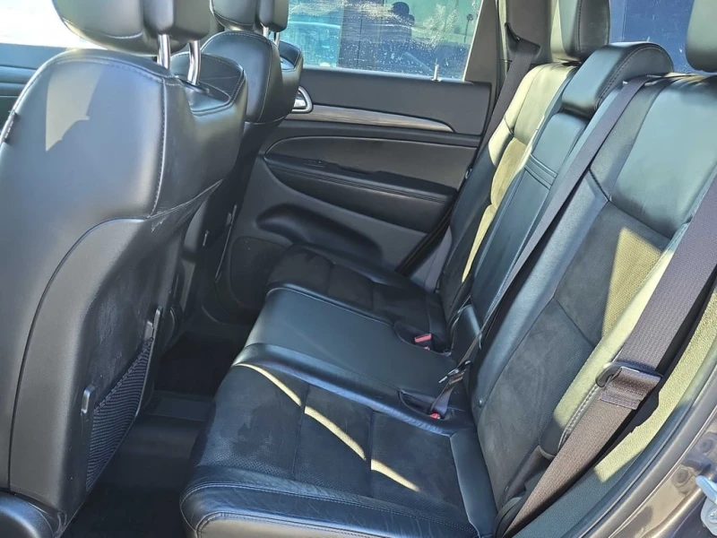 Jeep Grand cherokee * Altitude * CARFAX * ЦЕНА ДО БГ, снимка 11 - Автомобили и джипове - 53307315