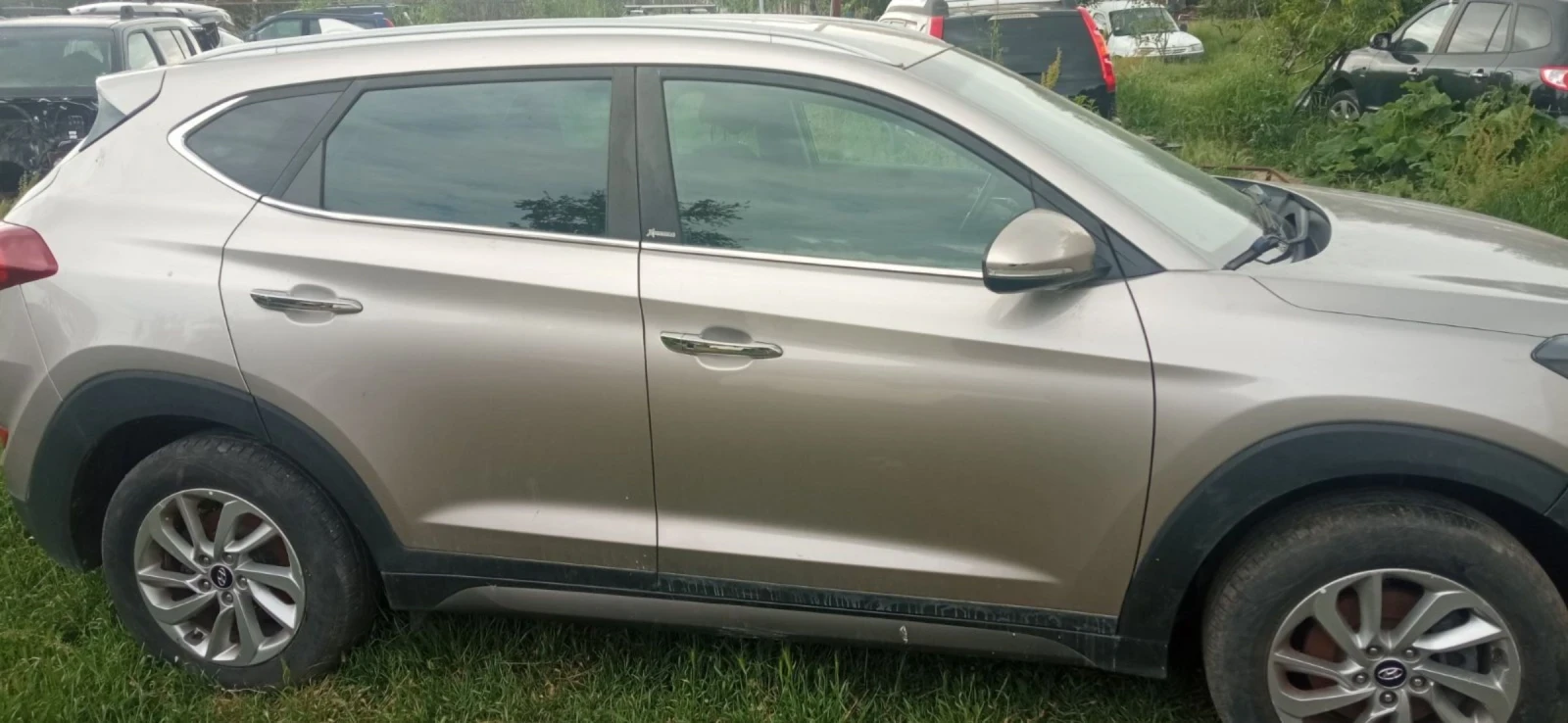 Hyundai Tucson 1.7CRDI-FUL - изображение 3