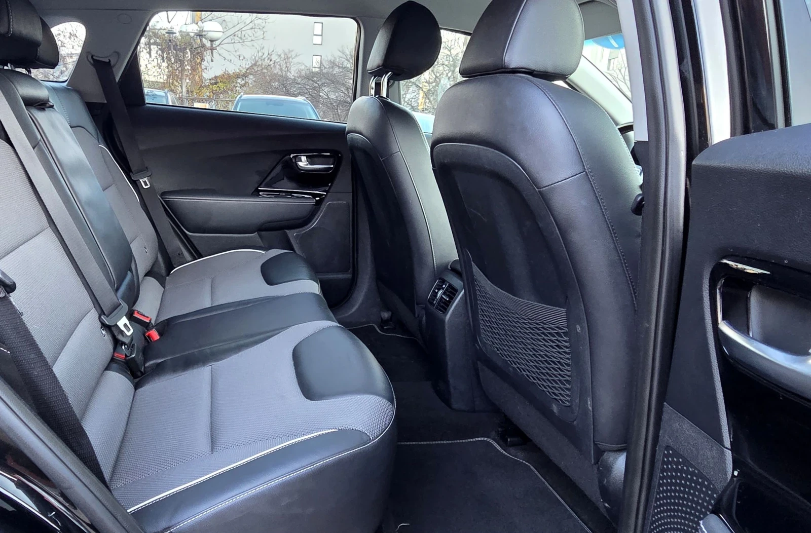 Kia Niro 64KWh/Face/ВГаранция/Заверена Сервизна Книжка - изображение 10