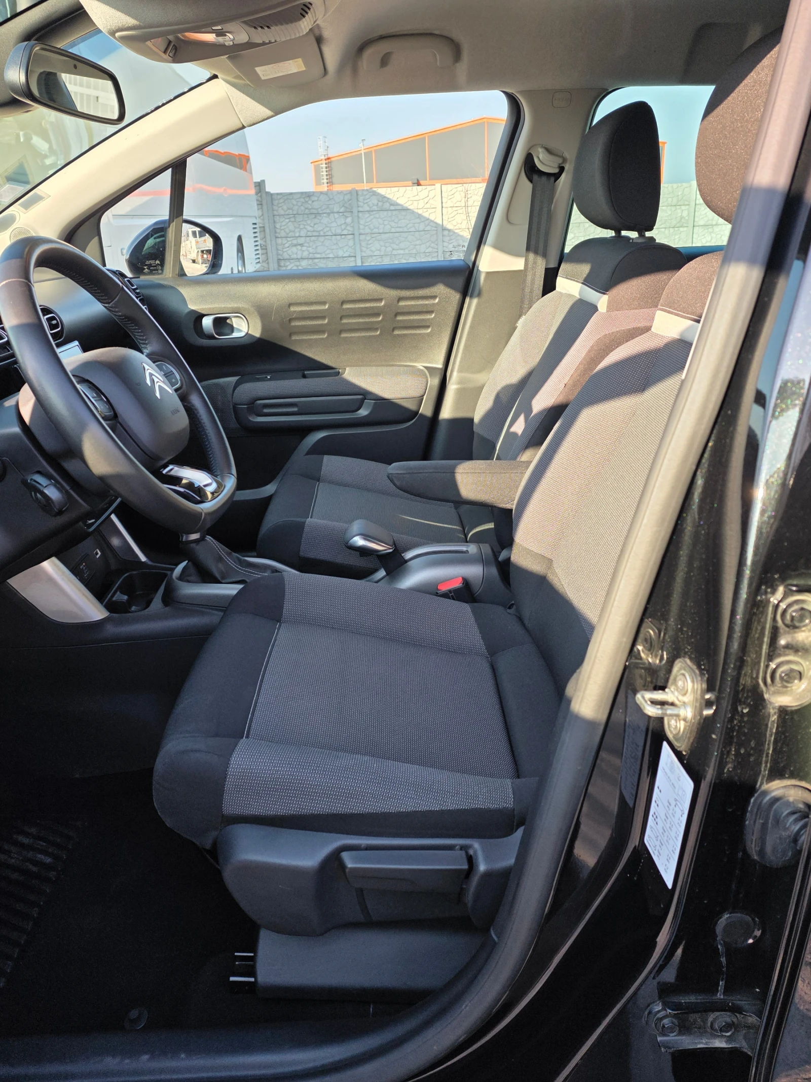Citroen C3 Aircross 1.5 BlueHDi 120 S&S EAT6 Shine Business | Mobile.bg � ����������� 9
