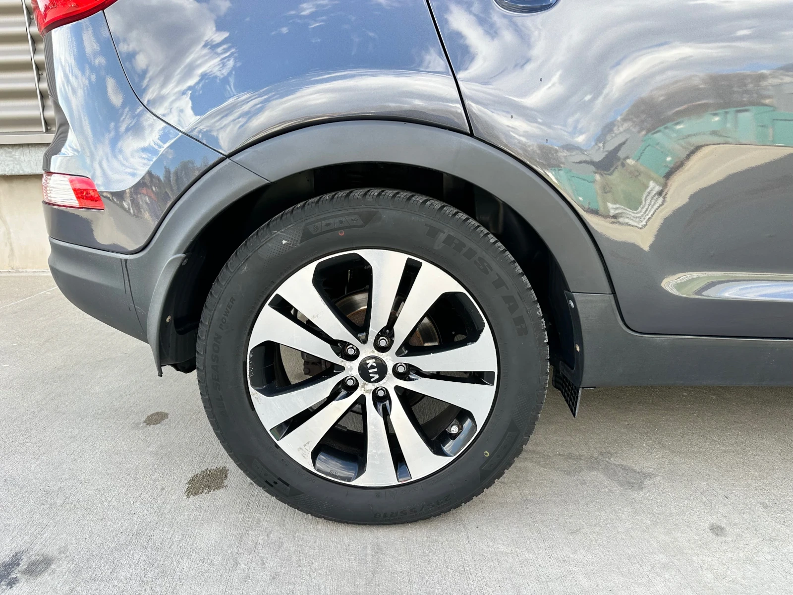 Kia Sportage 2.0//136 к.с//4х4, снимка 9 - Автомобили и джипове - 54151615