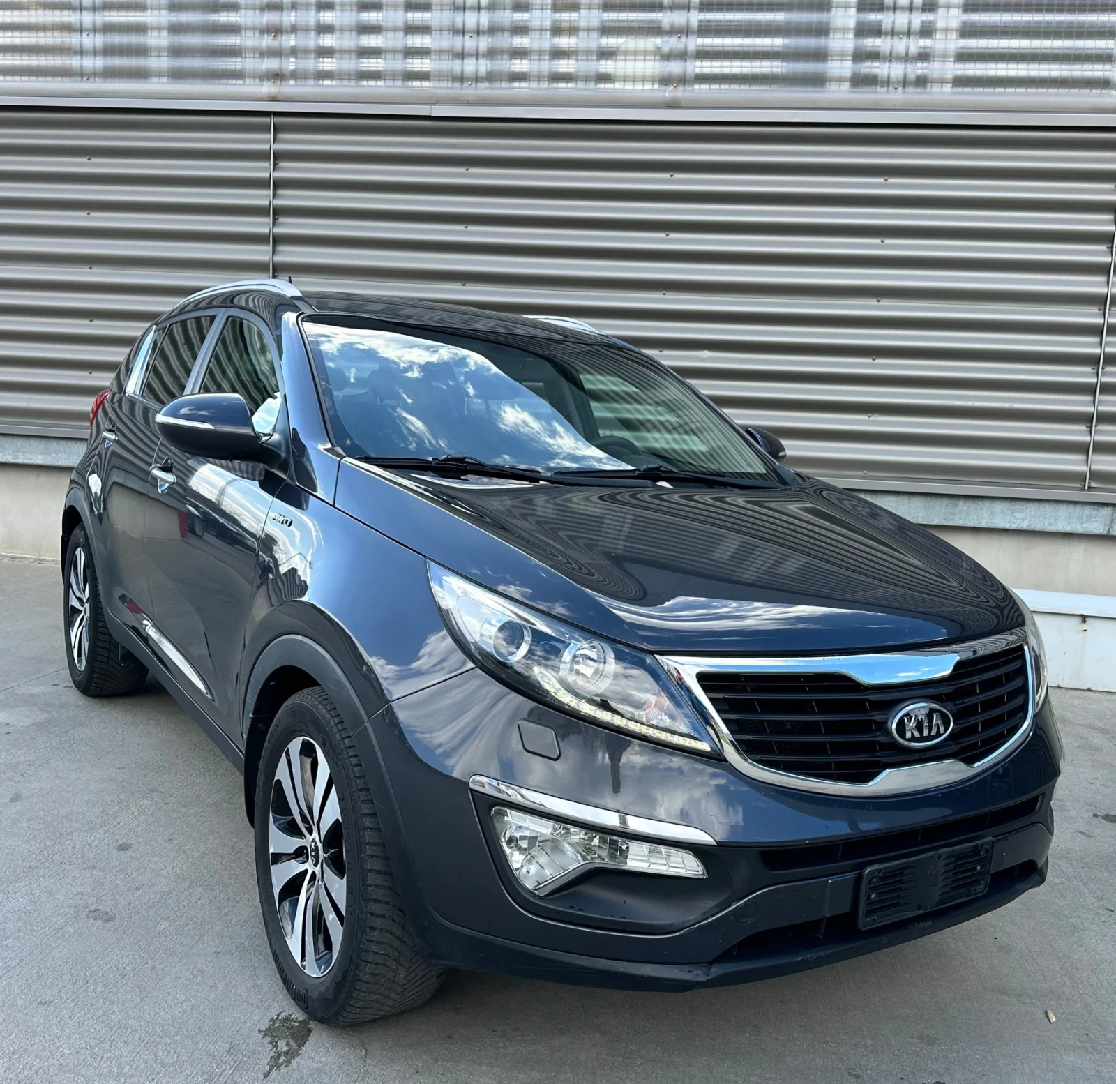 Kia Sportage 2.0//136 к.с//4х4, снимка 2 - Автомобили и джипове - 54151615