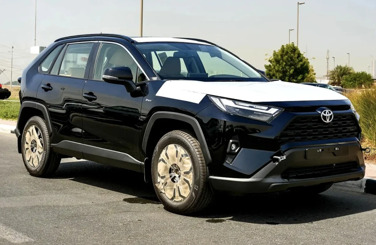 Toyota Rav4 XLE HYBRID 2025