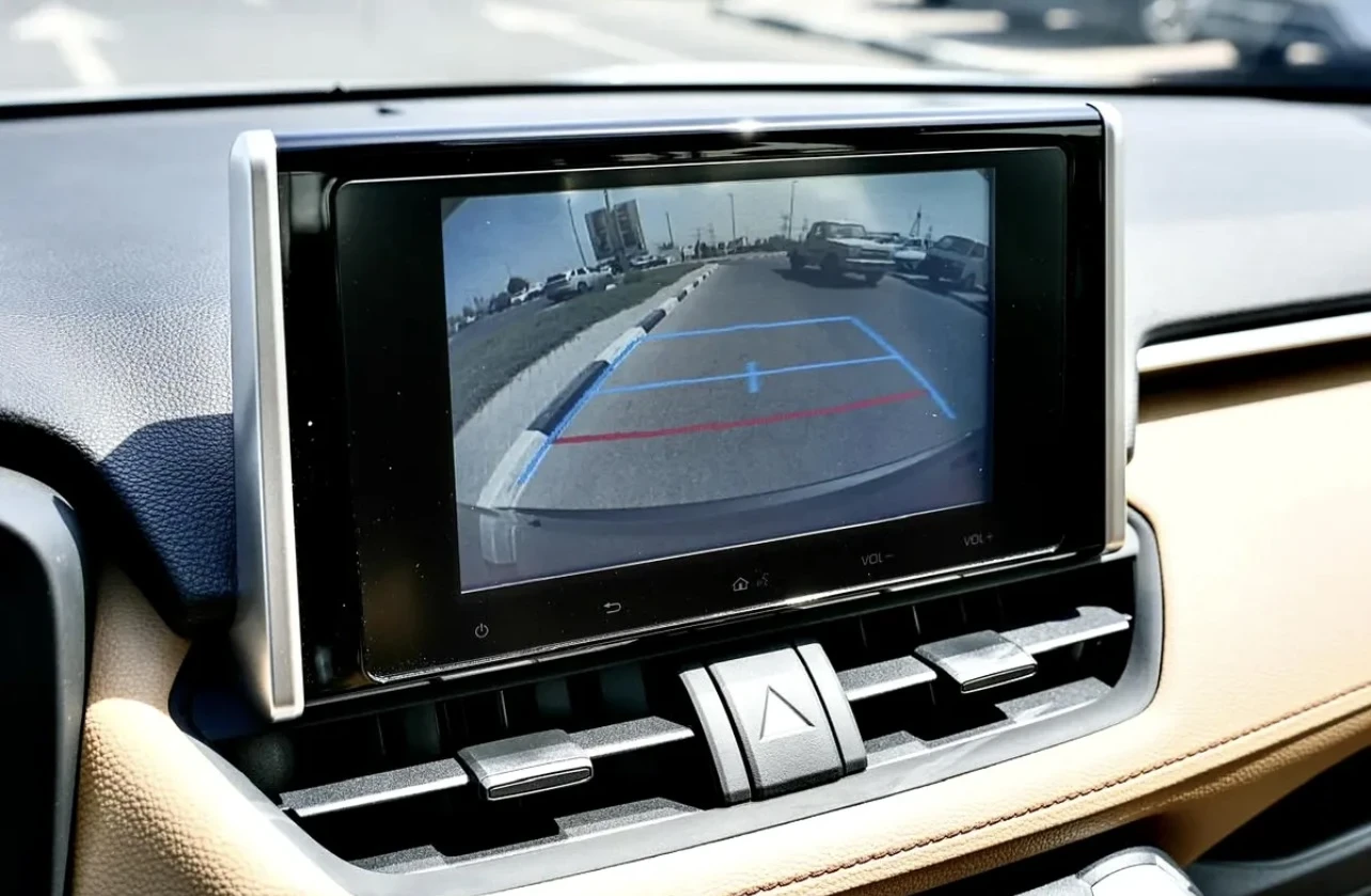 Toyota Rav4 XLE HYBRID 2025, снимка 9 - Автомобили и джипове - 54306859