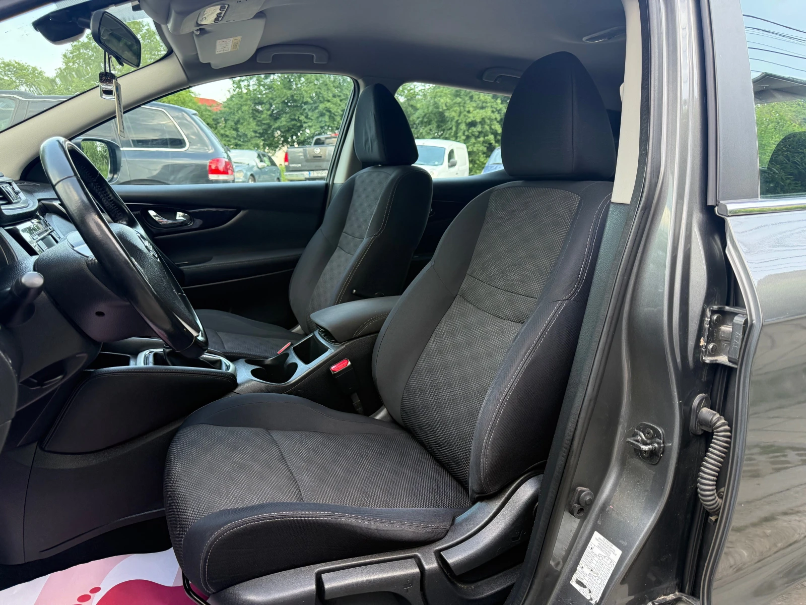 Nissan Qashqai 117899km, снимка 7 - Автомобили и джипове - 54672267