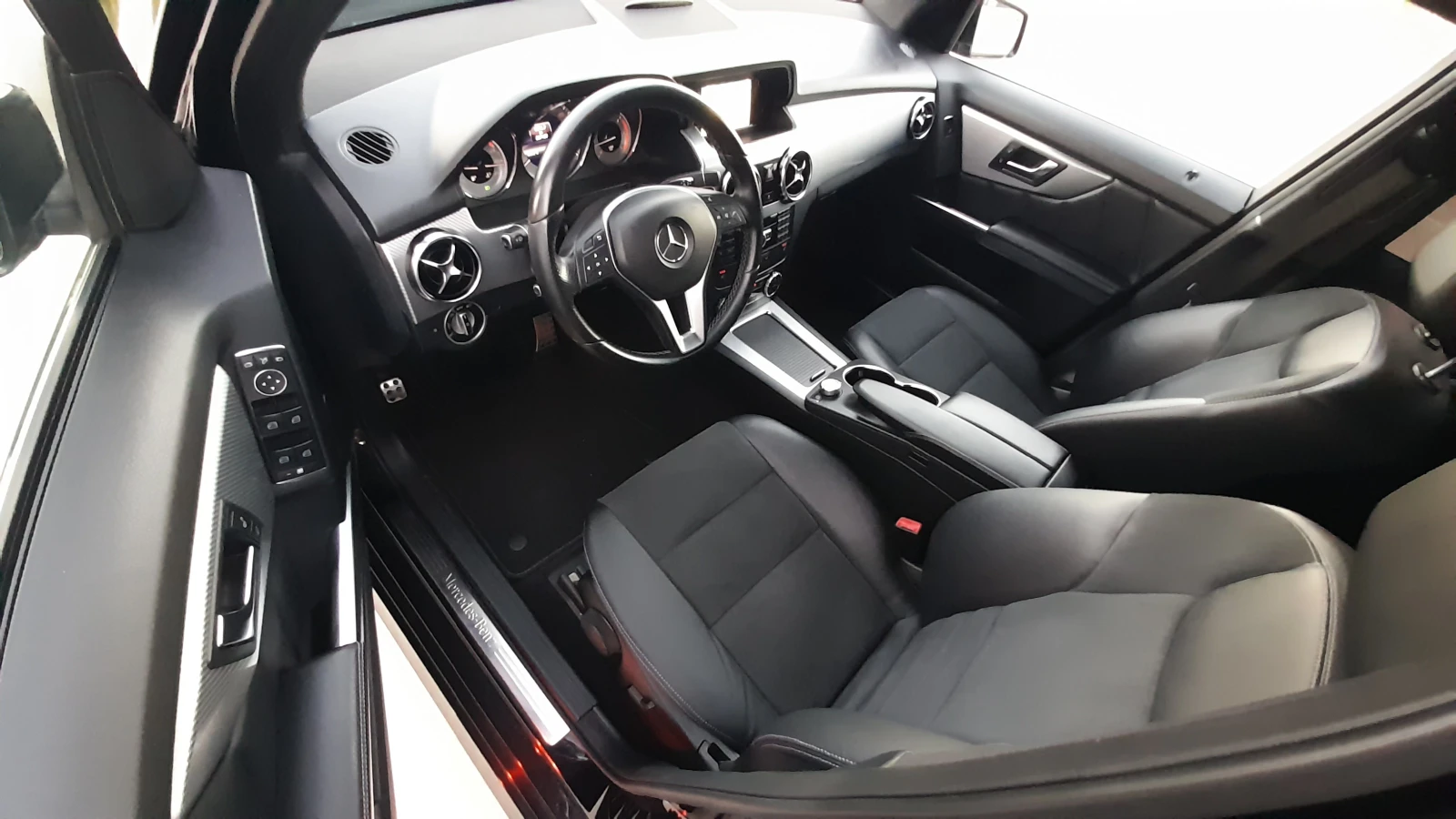 Mercedes-Benz GLK 220 CDI-AMG, снимка 9 - Автомобили и джипове - 54974336