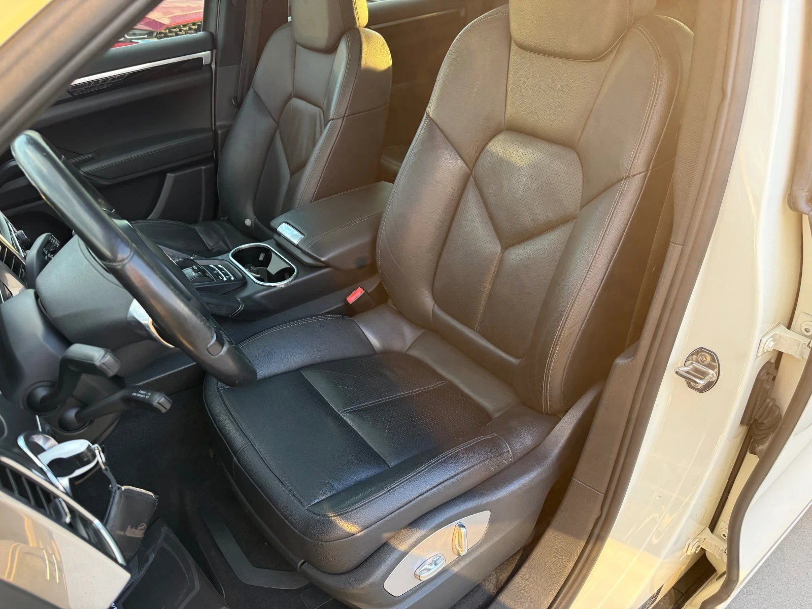 Porsche Cayenne 3.0D* 2013г* 192.000КМ* ПАНОРАМА* Сервизна История, снимка 7 - Автомобили и джипове - 55053487