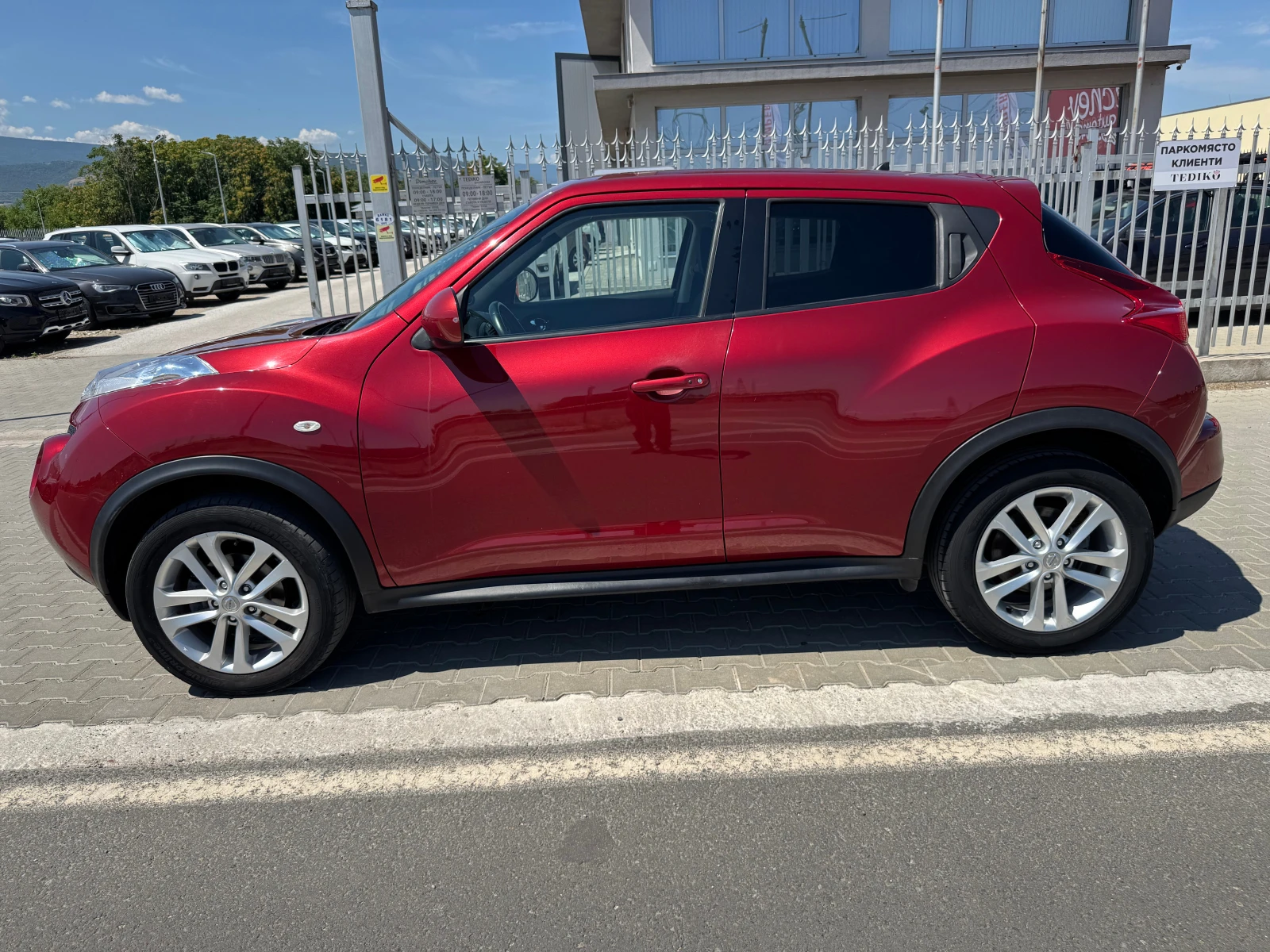 Nissan Juke 1.6 i Camera, снимка 3 - Автомобили и джипове - 55302587