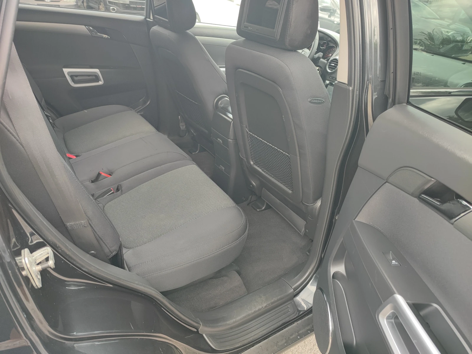 Opel Antara 2.0D-150ks-4X4-ПАРКТРОНИК-ПОДГРЕВ, снимка 12 - Автомобили и джипове - 55392454