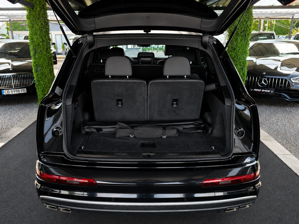 Audi SQ7 7МЕСТА/NIGHT/DISTRON/BOSE/PANO/360KAMERA/KEYLES/LI, снимка 8 - Автомобили и джипове - 55835269