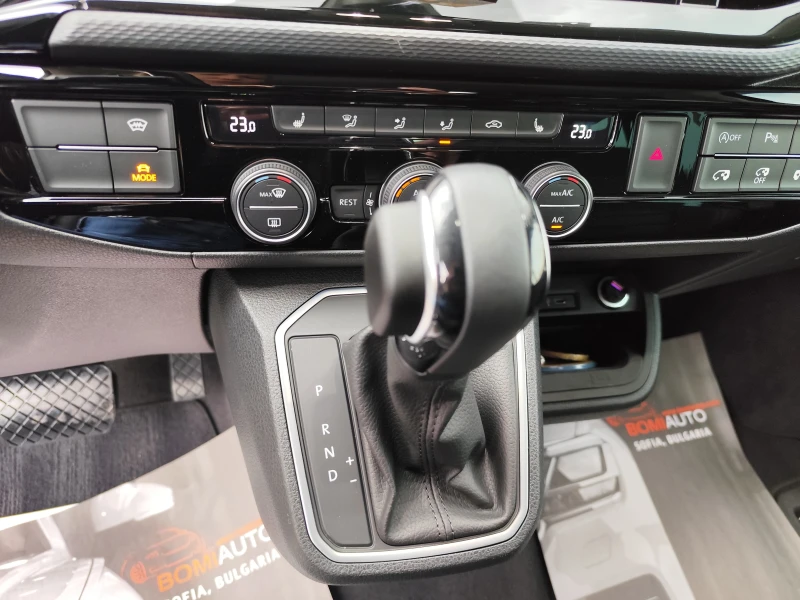 VW Multivan 2.0TDi* 4MOTION* 7 MECTA* HIGHLINE EXCLUSIVE* ABT, снимка 8 - Бусове и автобуси - 50664555