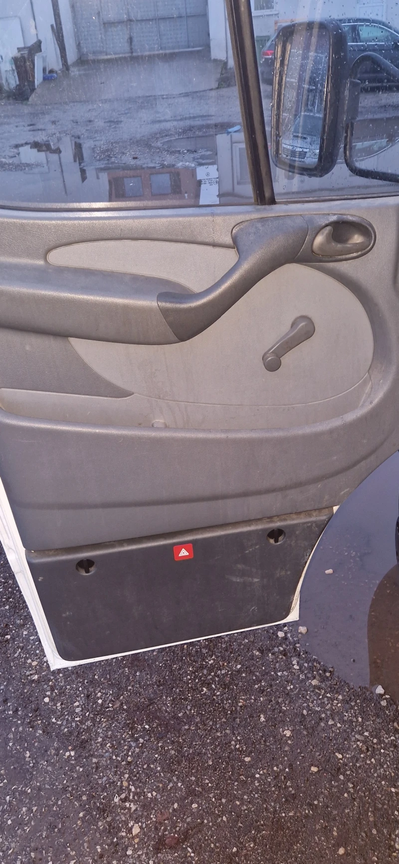 Mercedes-Benz Sprinter 3.5т 2.2д130кс, снимка 10 - Бусове и автобуси - 52690802