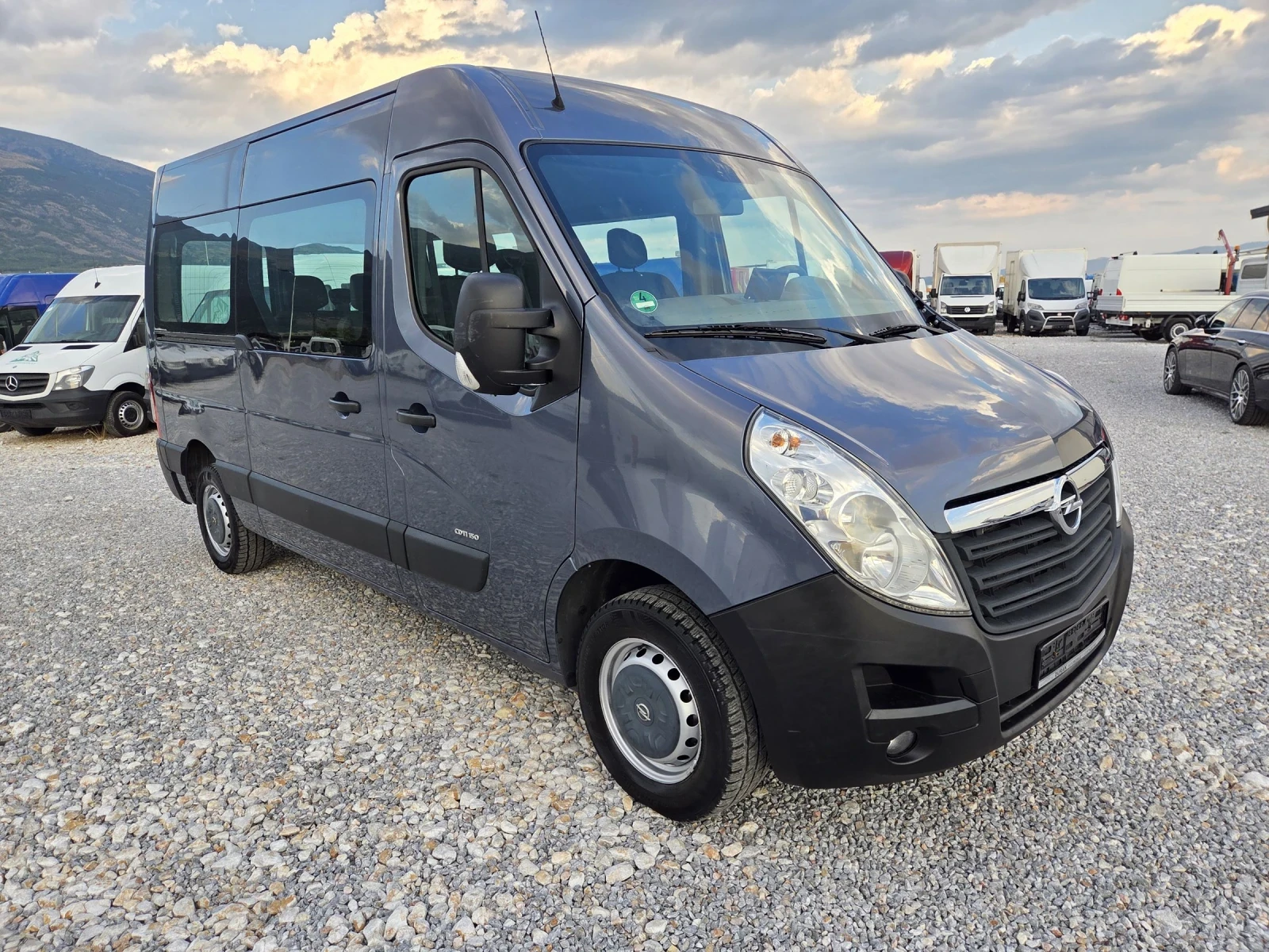 Opel Movano 2.3CDTi, 9 местен, Климатик - изображение 7