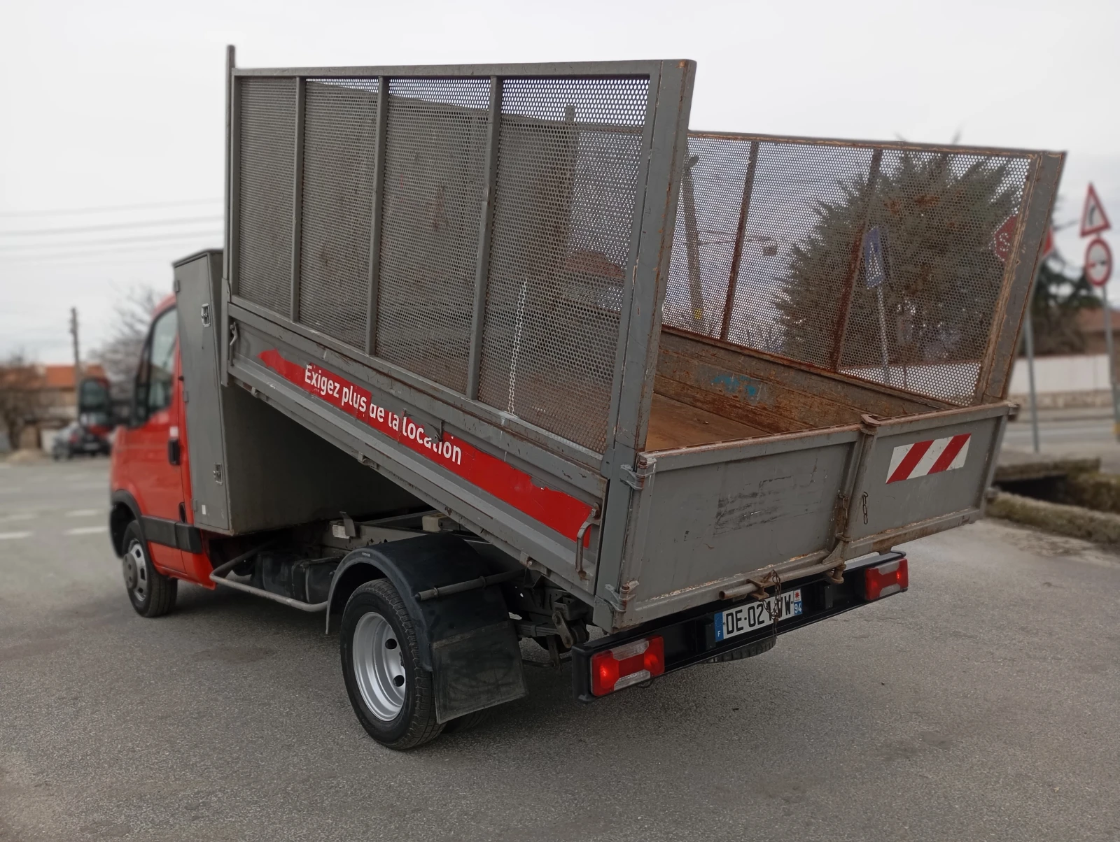 Iveco 35c13 САМОСВАЛ * 3.5 т.Б кат.EU.5 - изображение 4