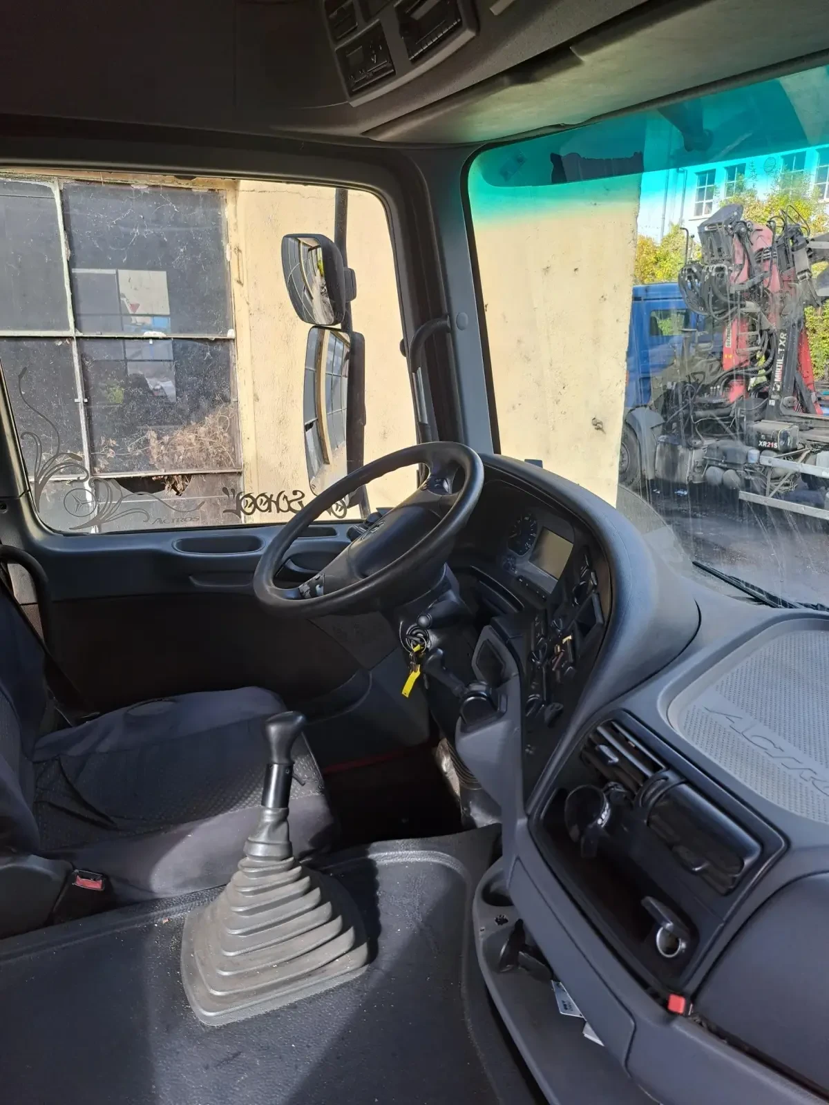 Mercedes-Benz Actros, снимка 8 - Камиони - 56674616
