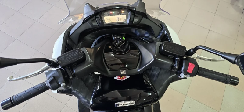Honda Integra 750 DCT ABS ! Лизинг !, снимка 12 - Мотоциклети и мототехника - 51259652