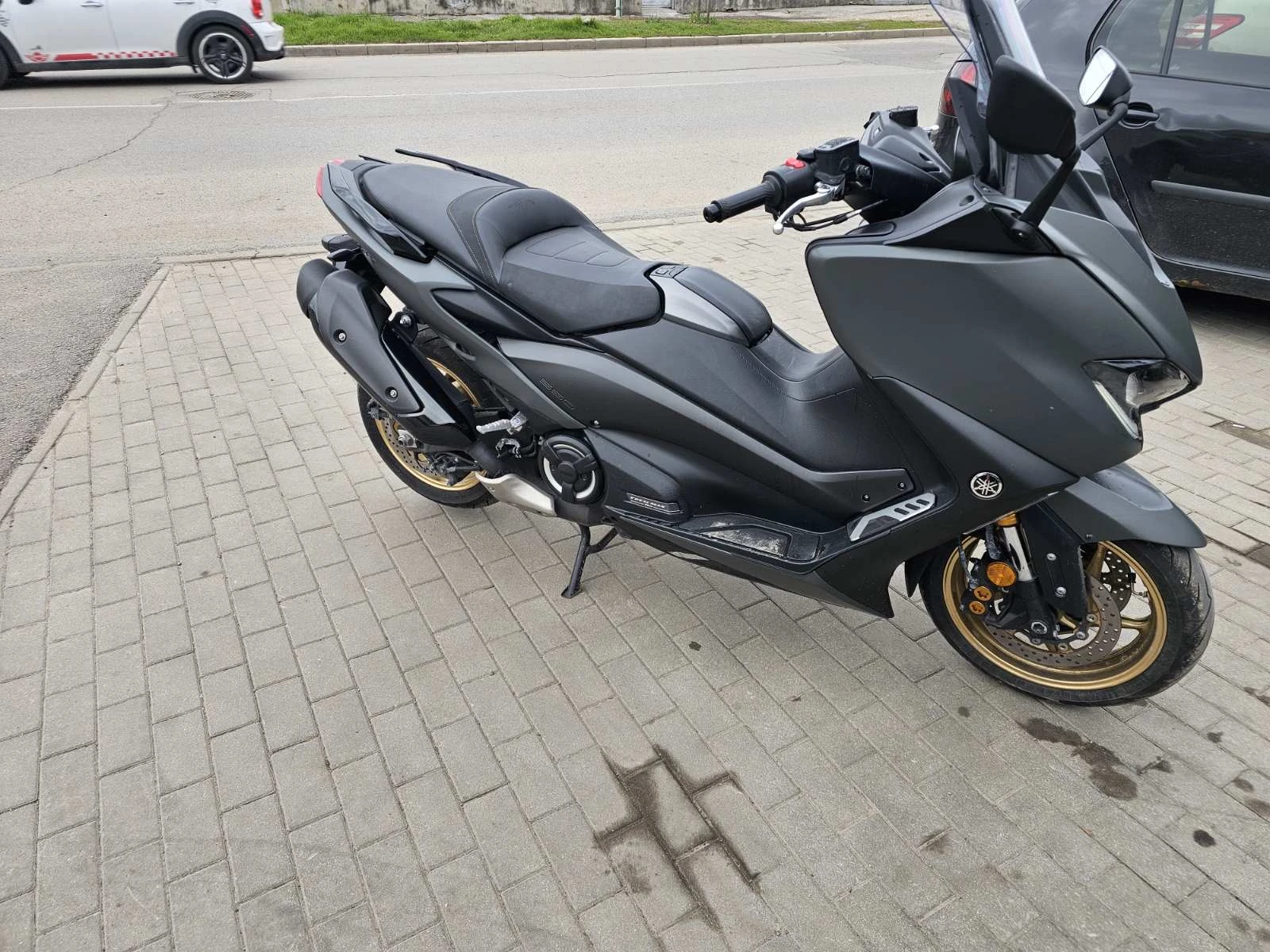 Yamaha T-max T-max 560, снимка 2 - Мотоциклети и мототехника - 54030084