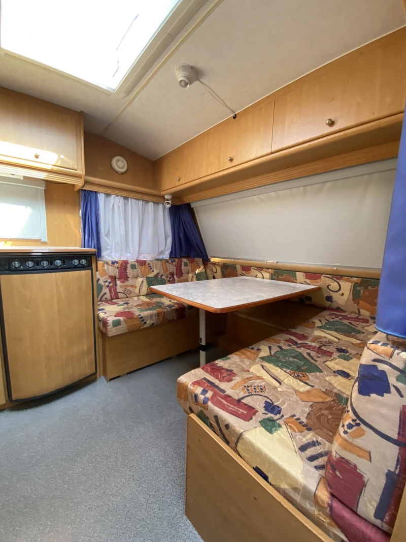 Каравана Dethleffs Family, снимка 5 - Каравани и кемпери - 51650236