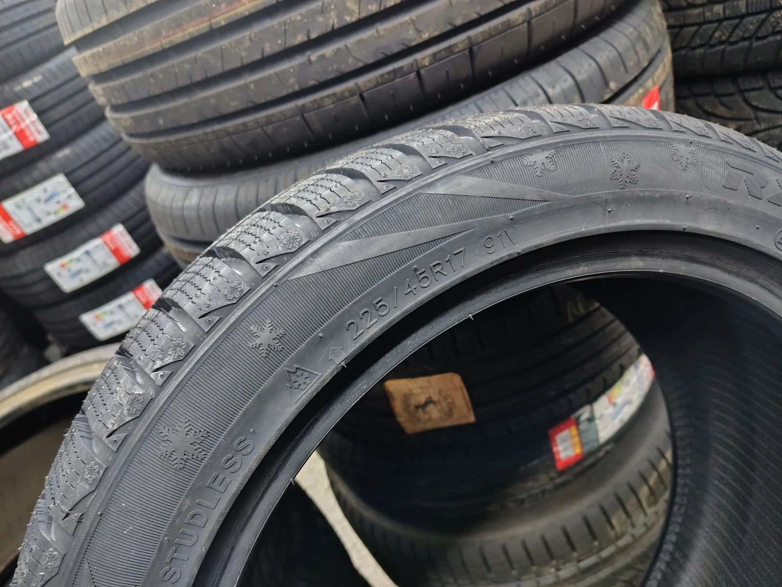  225/45R17 | Mobile.bg   5