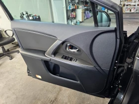 Toyota Avensis, снимка 9