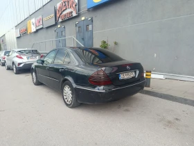 Mercedes-Benz E 220, снимка 1