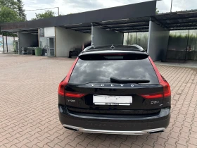 Volvo V90 Cross Country, снимка 2