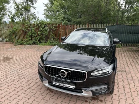 Volvo V90 Cross Country, снимка 1