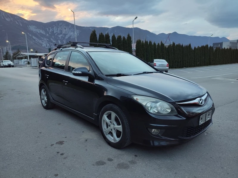 Hyundai I30 1.6crdi 90cv, снимка 3 - Автомобили и джипове - 46619617