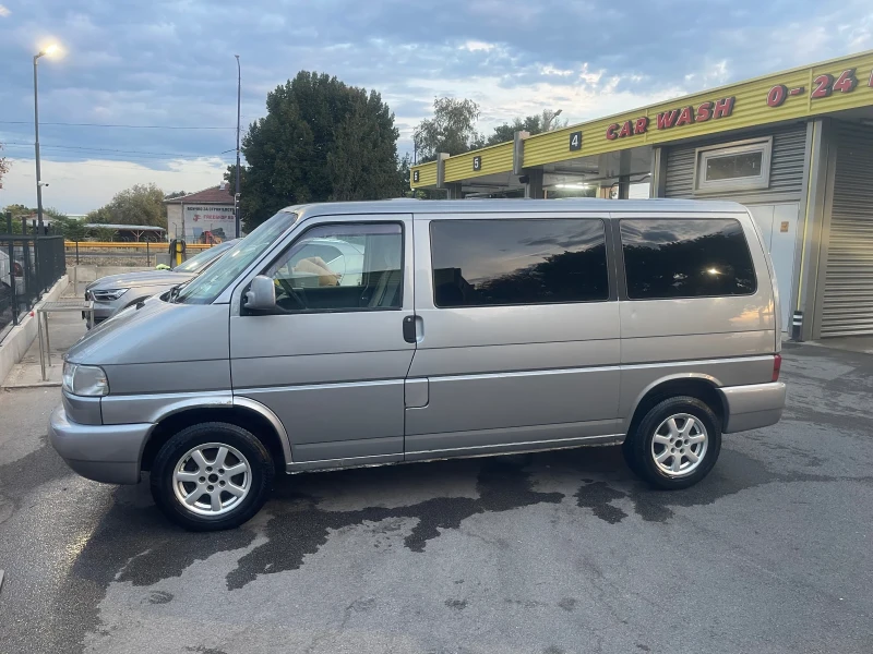 VW Multivan Caravelle, снимка 2 - Автомобили и джипове - 48496575